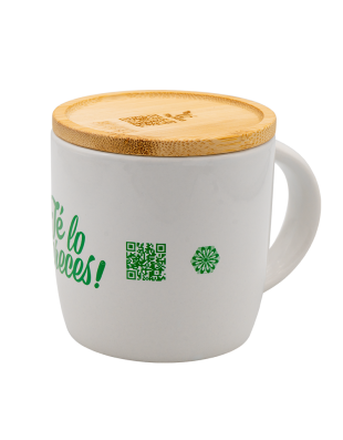 Taza moderna para infusiones en cerámica de alta calidad.